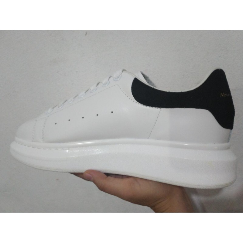 McQueen White Black Tail 1:1